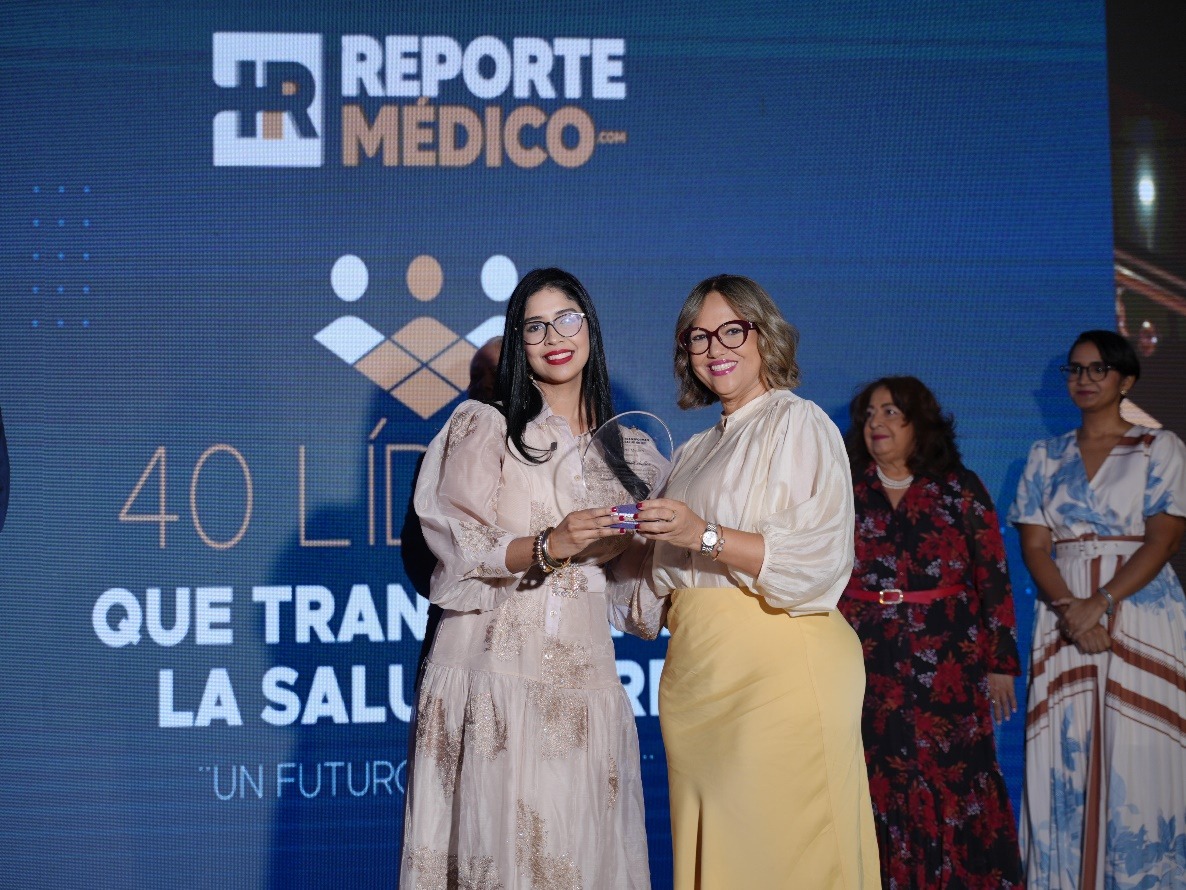 1. Premio 40 lideres que transforman la salud en la República Dominicana